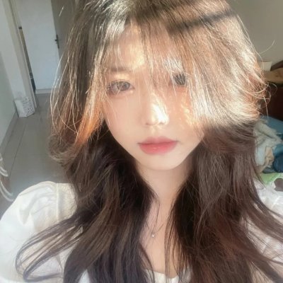 姹紫嫣红碧绿波
